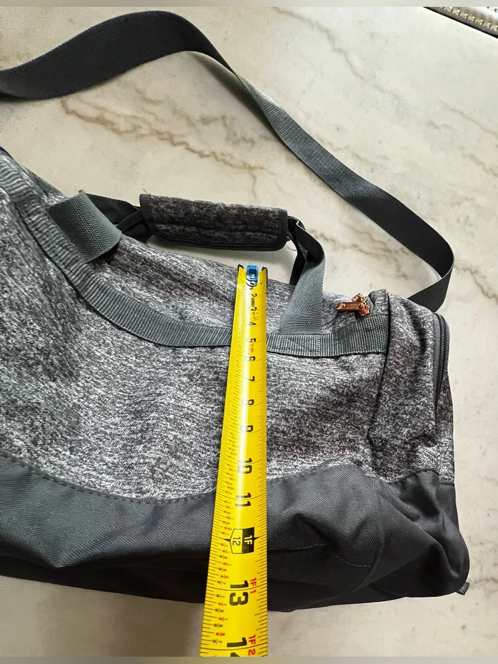 Adidas Defender Duffle Bag Gym Bag Travel Bag Gray/Gold EUC